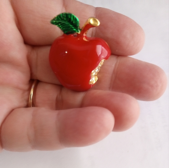 Red Apple Enamel With Rhinestone Bite Pin Brooch Teacher Gift - Picture 3 of 8
